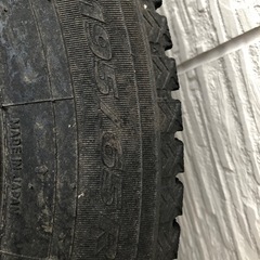 ノア　スタッドレスタイヤの画像