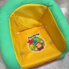 おさるのジョージ　ソファ