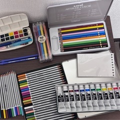 画材セット(絵の具、色鉛筆、マーカー)