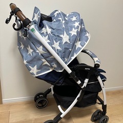 ラクーナクッション限定モデル アップリカ　A型ベビーカー　　　の画像