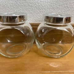 蓋付きガラス瓶　2種8個セットの画像
