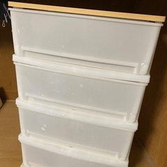 プラスチックタンス