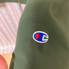 Champion オリーブグリーン ミリタリージャケット
の画像