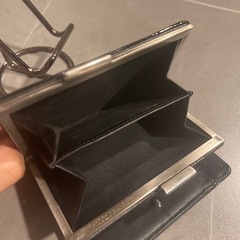 バーバリー  二つ折り財布　エナメルの画像