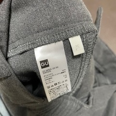 タックワイドパンツの画像