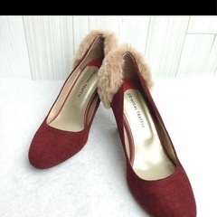 赤いパンプス　36号　小さめ　美品