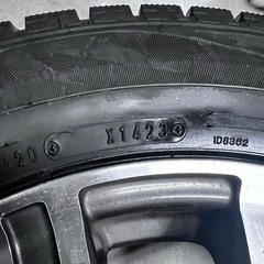 スタッドレス ダンロップ WM02 205/60R16  6.5J  の画像
