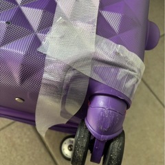 
キャリーケースの画像