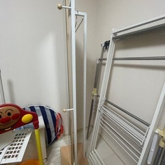 ラック付きミラーの画像