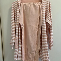 29 前開きパジャマの画像