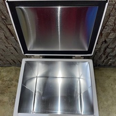 【早い者勝ち！ほぼ新品未使用】★非売品★コロナクーラーボックスの画像