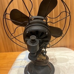 昭和レトロ扇風機の画像