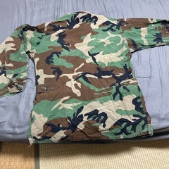 シャツアーミーの画像