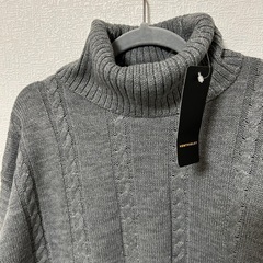 未使用 ラメ入りタートルネックセーターの画像