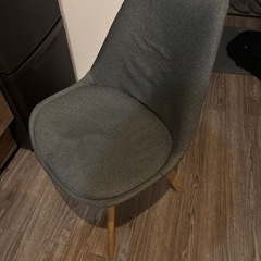  作業用デスク（横110㎝:奥行き80㎝:高さ:73㎝）椅子付きの画像