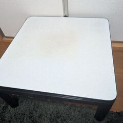 こたつの画像