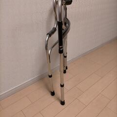 介護　歩行器　軽量、折りたたみ式　取り外し式の座面付きの画像