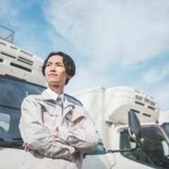 【ミドル・40代・50代活躍中】【経験を活かして稼げる大型トレーラー】正社員★大型ユニック車ドライバー(光市小周防_岩田駅) 山口県光市(岩田)大型ユニック車ドライバーの画像