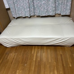 ソファーベット　オフホワイトの画像