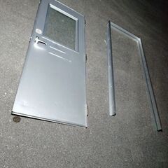 枠付きアルミ極厚扉☆中古