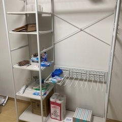 ニトリマルチハンガーラック（収納棚）の画像
