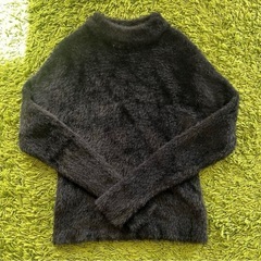 【美品】LOWRYS FARM ローリーズファーム　シャギーニット　カジュアルの画像