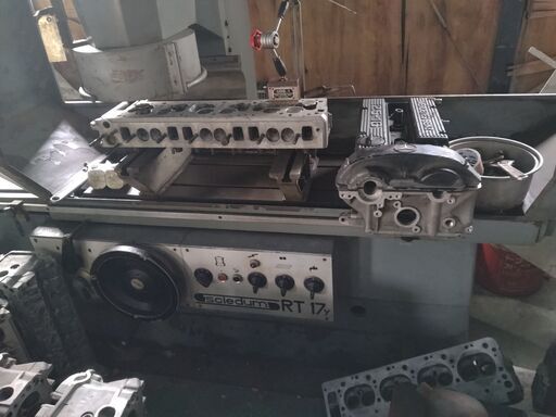 Mベンツ113SLリビルトエンジン及び部品制作販売