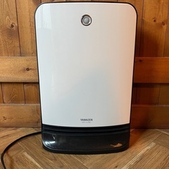 人感センサー付き消臭セラミックヒーター (エイトマン) 東京の季節、空調家電《ファンヒーター》の中古あげます・譲ります｜ジモティーで不用品の処分