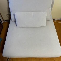 IKEAソファーの画像