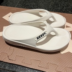 NERDY サンダル　