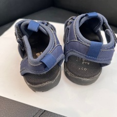 【256】BREEZE サンダル 14.0くらいの画像