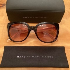 サングラス　MARC BY MARC JACOBS
