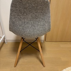 ダイニングチェアの画像
