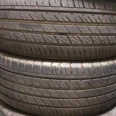 タイヤホイールの画像