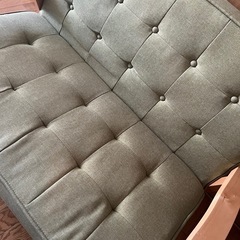 2人用布貼りソファの画像