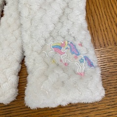 女の子用マフラーの画像