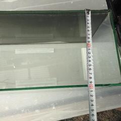 硝子水槽の画像