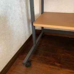 決まりました！PCデスク　棚の画像