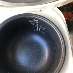 NO：3299 炊飯器　　値下げ超お買い得品❣️の画像