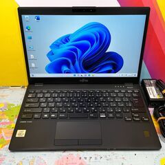 JC1207　Office2024・第10世代 富士通 U9310/D ノートPC 美品　軽量
