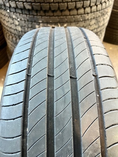 【中古タイヤ】ミシュラン PRIMACY 4 プライマシー4 225/55R18