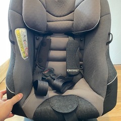 チャイルドシート　Aprica 