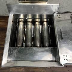 🔷🔶🔷 WY16/30 業務用 ガスフライヤー LP ガス プロパン 蓋付 揚げ物 1槽式 厨房機器 中古厨房 ※動作確認済 ★直接引取歓迎○ 🔷🔶🔷の画像