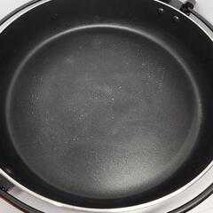 すき焼き鍋の画像