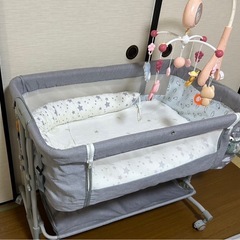 ベビーベッド(ZOOBLY)【決まりました】の画像