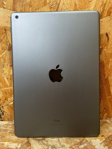C(7002) iPad 第9世代 Wi-Fi 64GB MK2L3J/A A2602 スペースグレイ 動作確認済み アップル タブレ