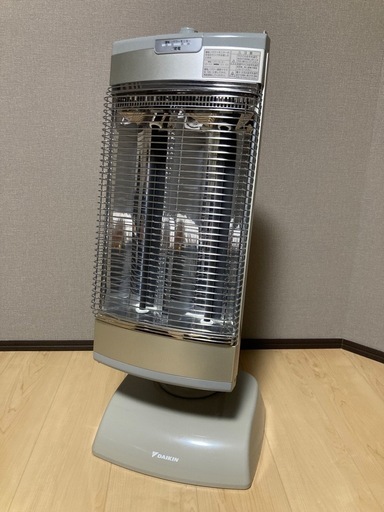 DAIKIN ダイキン セラムヒート 遠赤外線 暖房機 ERFT11USE5
