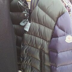 MONCLER　ブラッドファード　ダウンジャケット　バイカラー　...