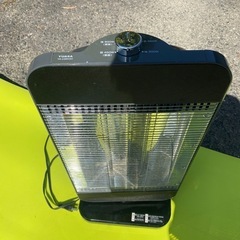 電気ストーブ首振り機能付の画像