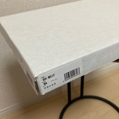新品未使用　額縁（T）の画像